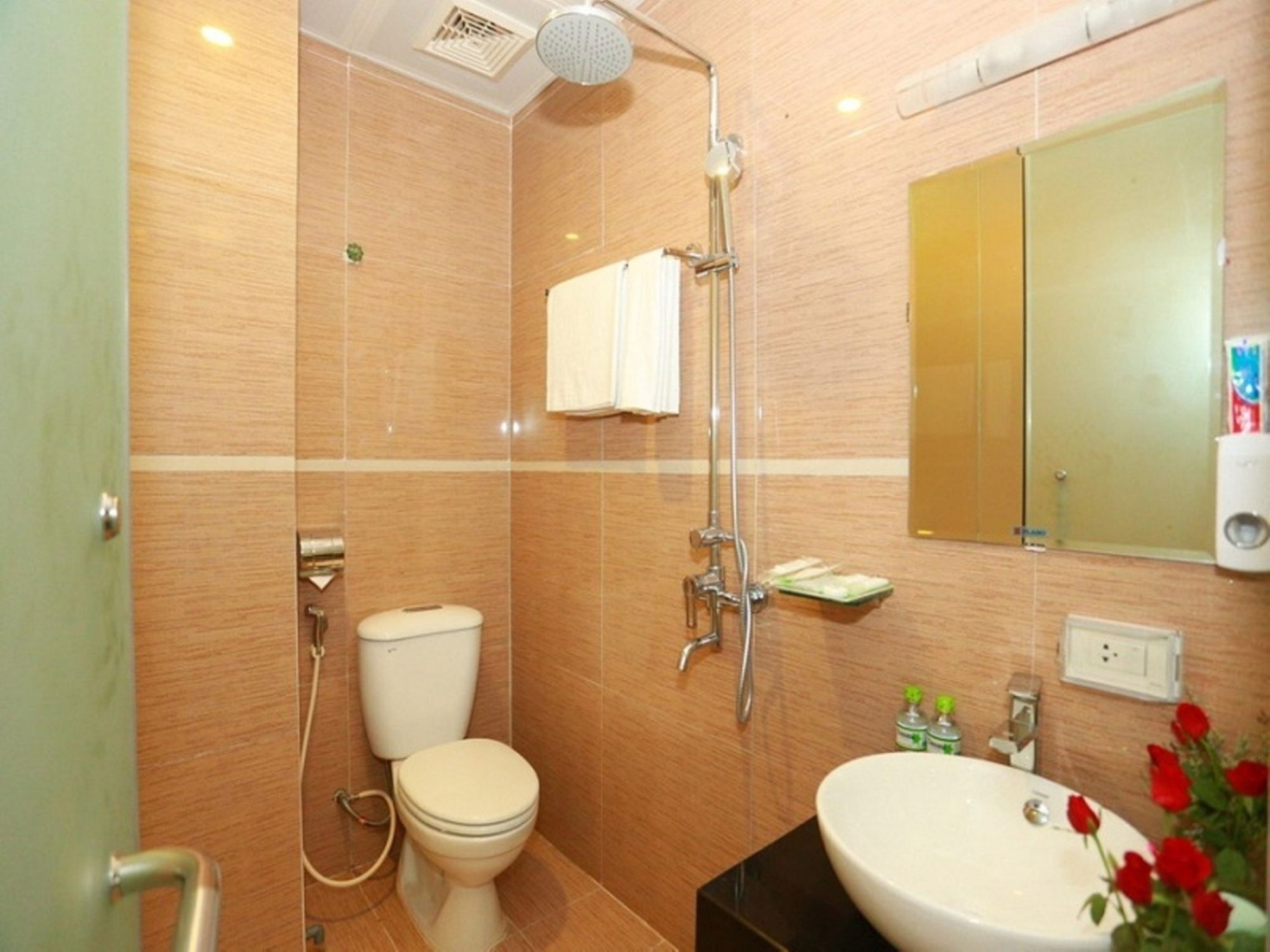 Oyo 210 Saki Hotel 하노이 외부 사진